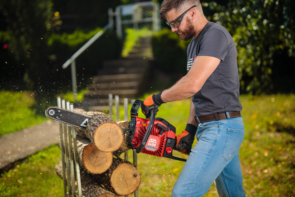 AGM 5400 Chainsaw