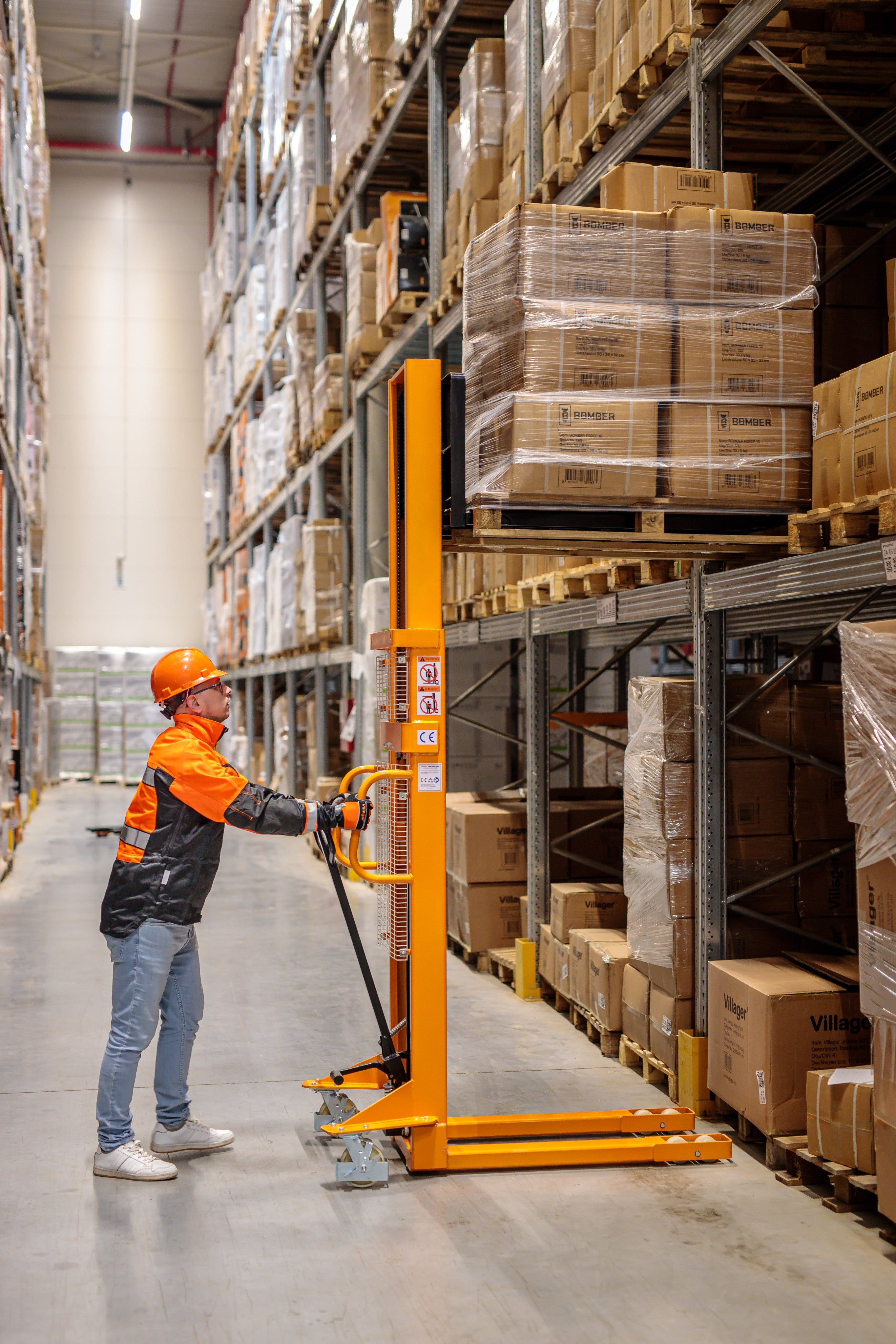 VSM 2500 Manual stacking transpallet