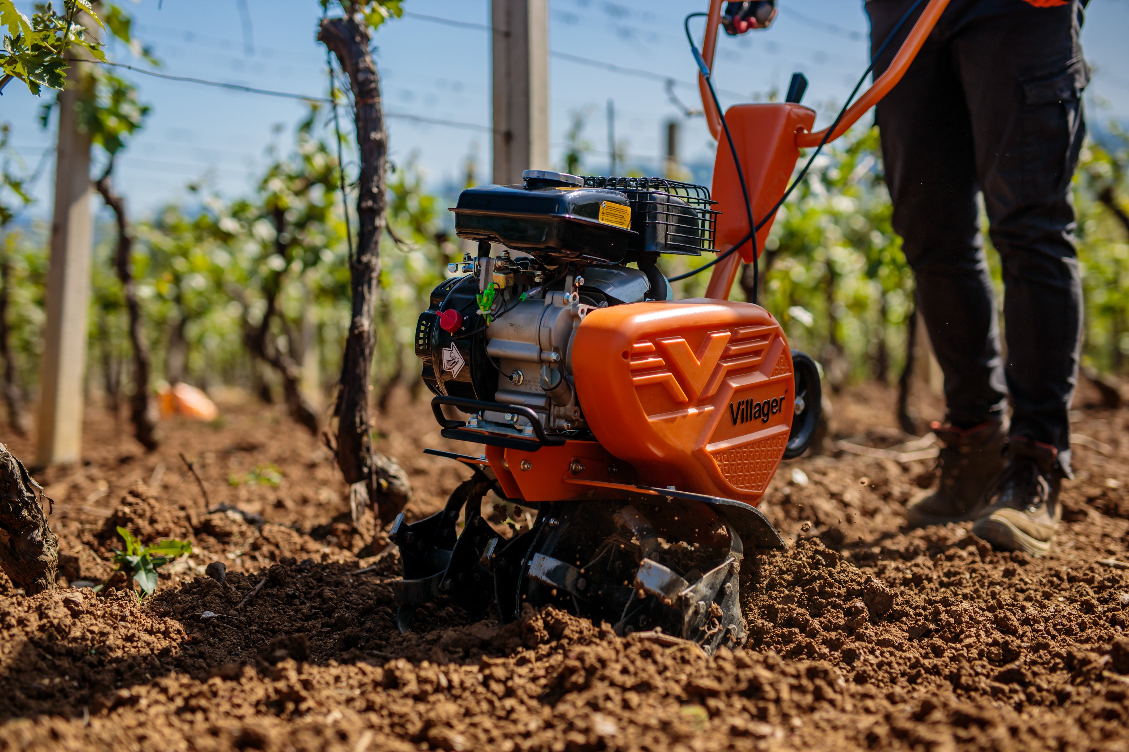 VTB 4310 V tiller